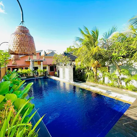 Emily'S Villa And Apartment